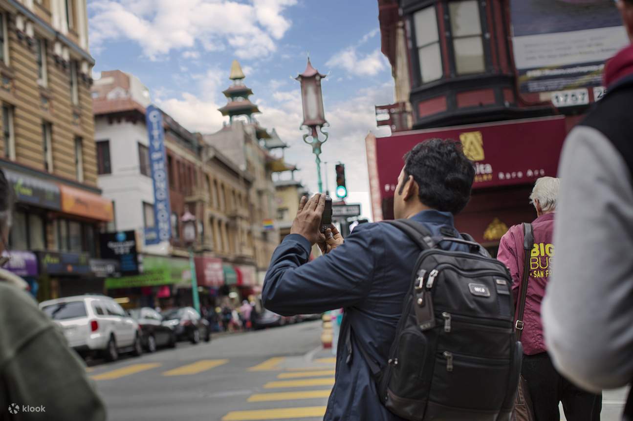 Lawati tarikan popular dengan mudah menggunakan perkhidmatan Lawatan Hop-On Hop-Off yang fleksibel Big Bus San Francisco
